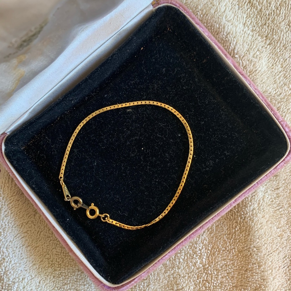 Bracelet